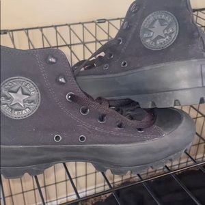 all black platform converse!